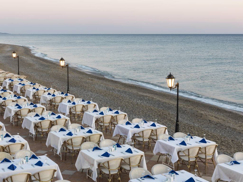 Aizanoi Restaurant ( Beach)