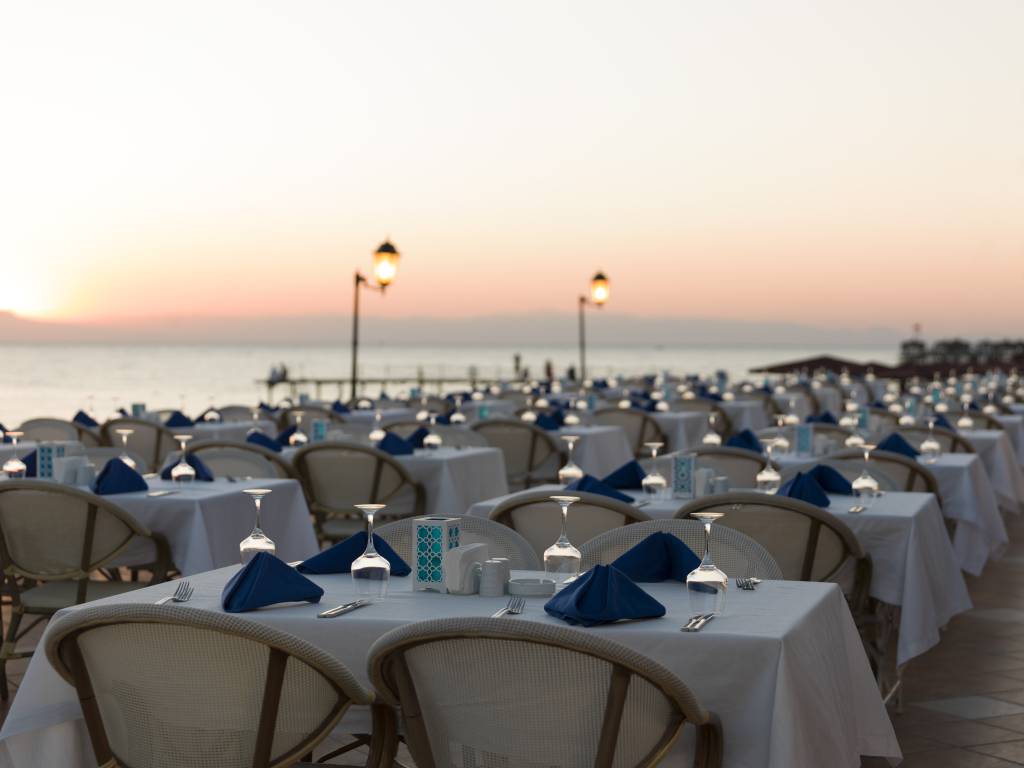 Aizanoi Restaurant ( Beach)