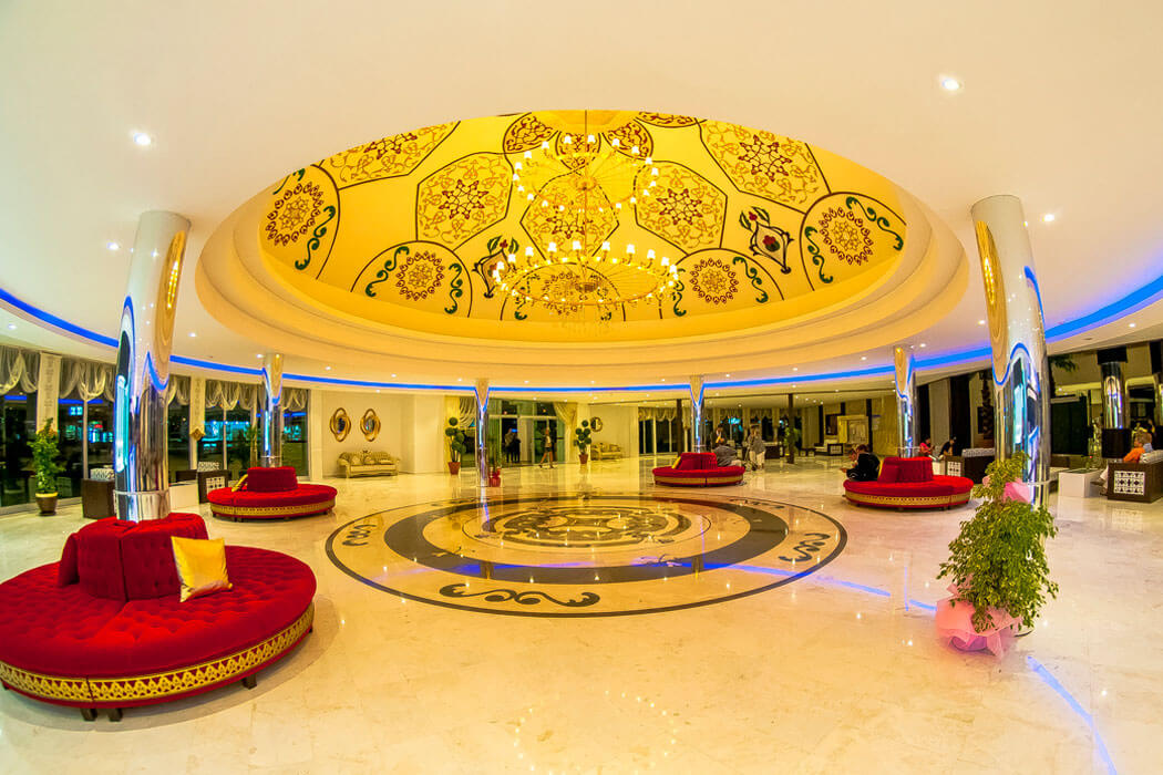Hotel Side Royal Paradise - lobby