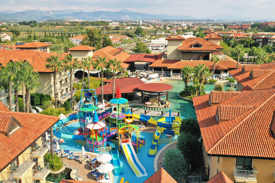 Hotel Club Grand Aqua - wakacje rodzinne Turcja