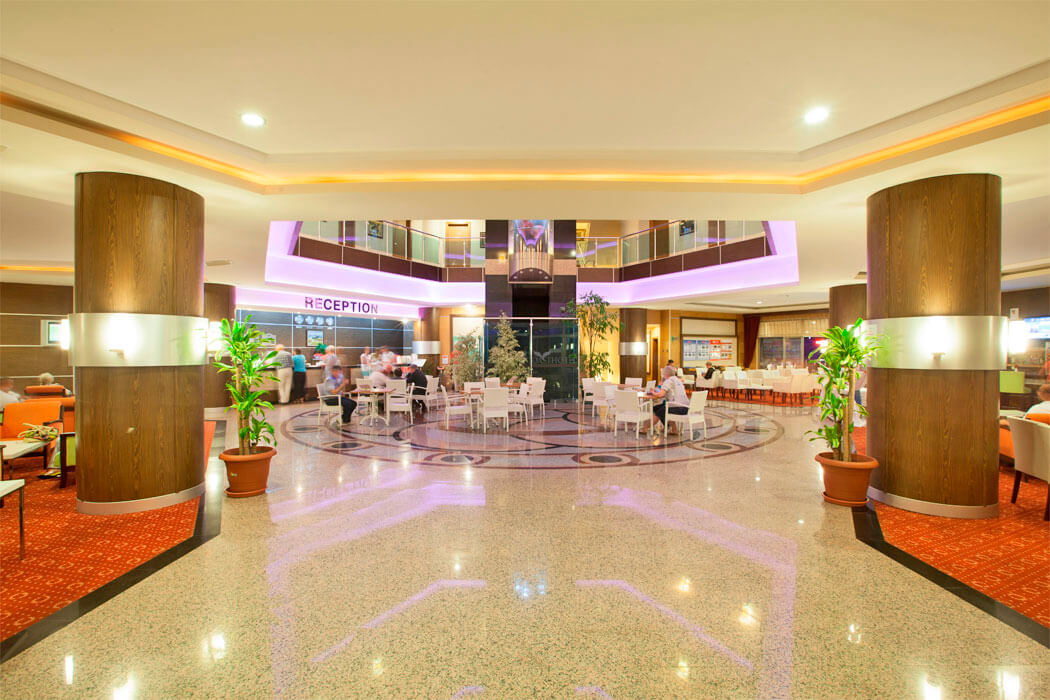 Club Side Coast Hotel - lobby