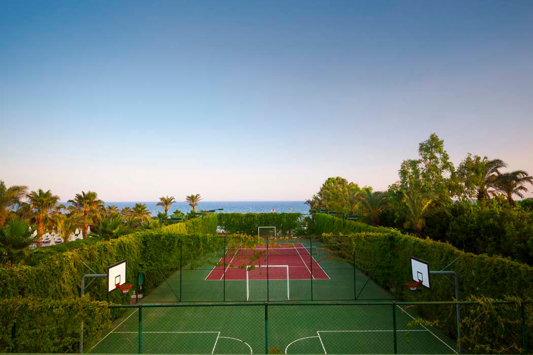 Hotel Turan Prince - kort tenisowy