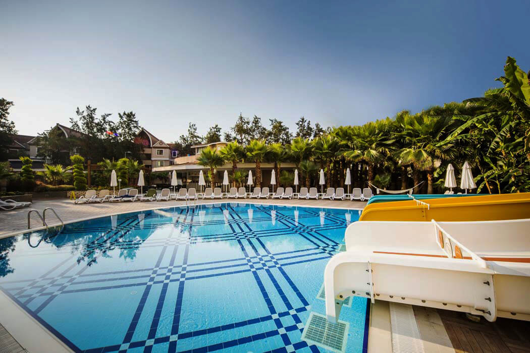 Hotel Dizalya Palm Garden - basen ze zjeżdżalnią