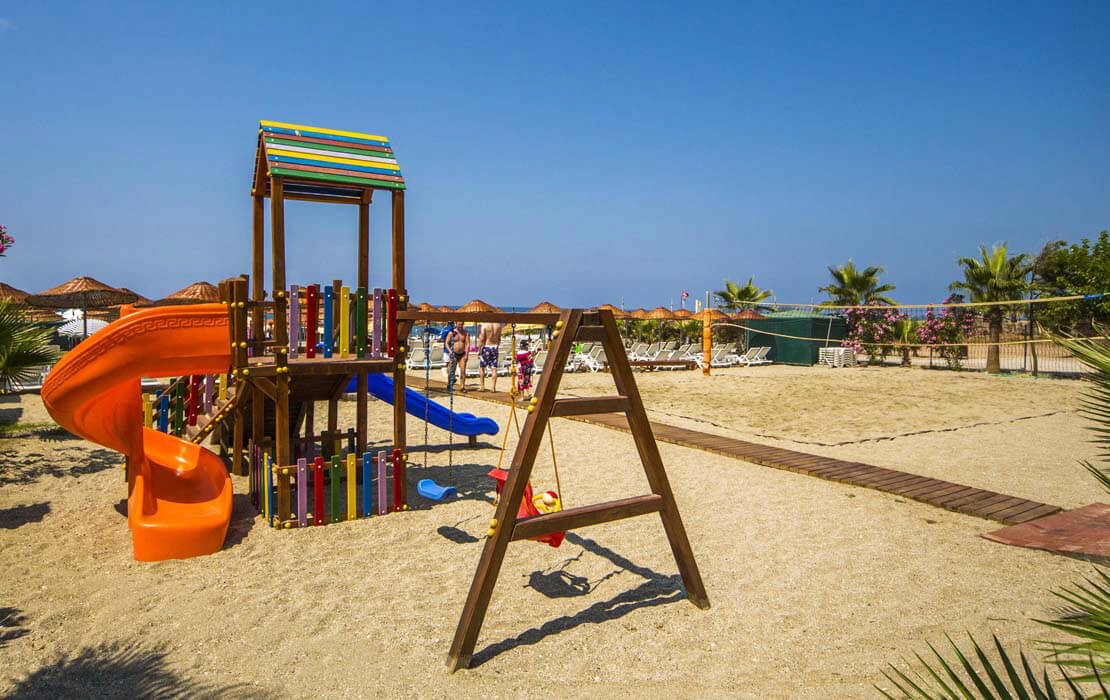 Hotel Dizalya Palm Garden - plac zabaw na plaży