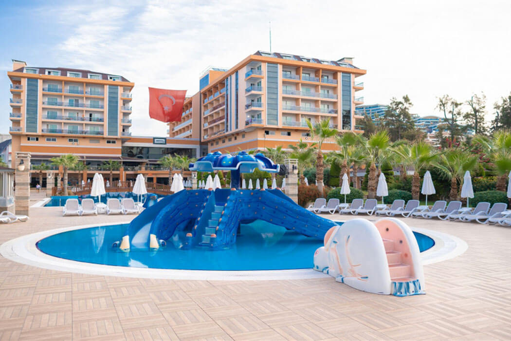 Dizalya Palm Garden Hotel - zjeżdżalnie dla dzieci