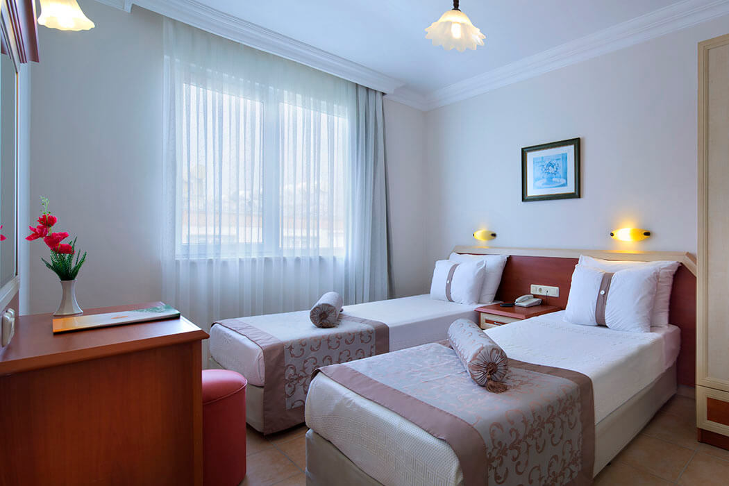 Hotel Villa Sunflower Aparts & Suites - druga sypialnia w pokoju rodzinnym