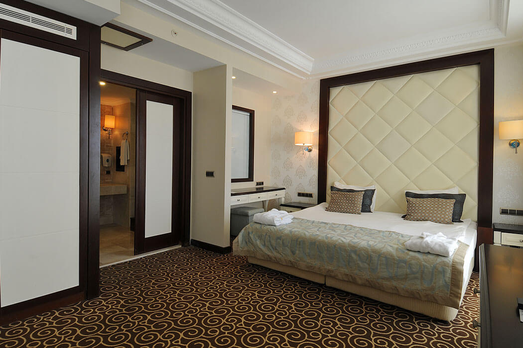 Goldcity Hotel - suite