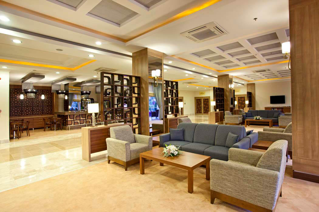 Hotel Titan Select - lobby