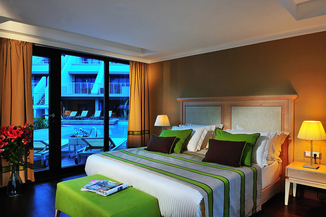 Hotel Susesi Luxury - sypialnia love lake suite