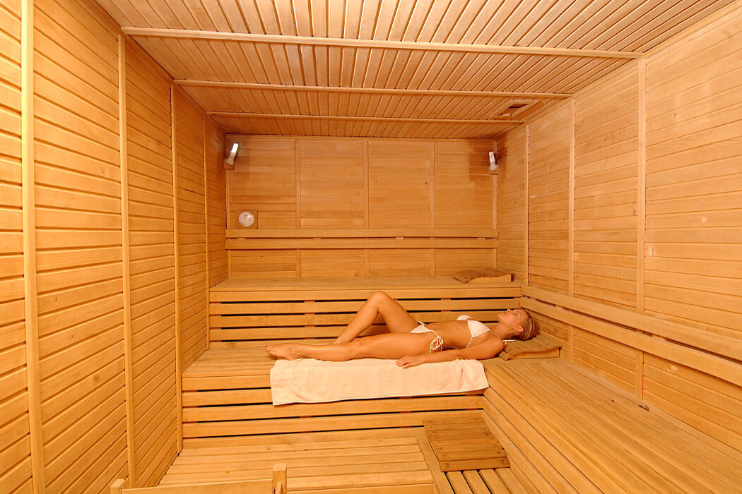 Ambassador Plaza Hotel - relaks-w-saunie