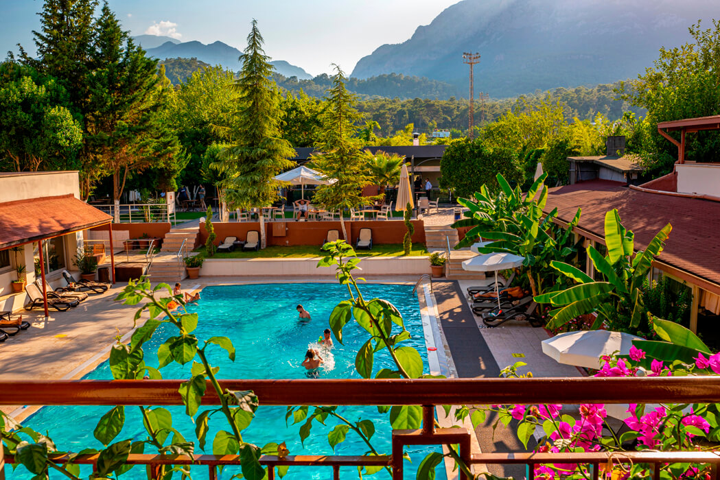 Rose Resort Hotel - słoneczna Turcja