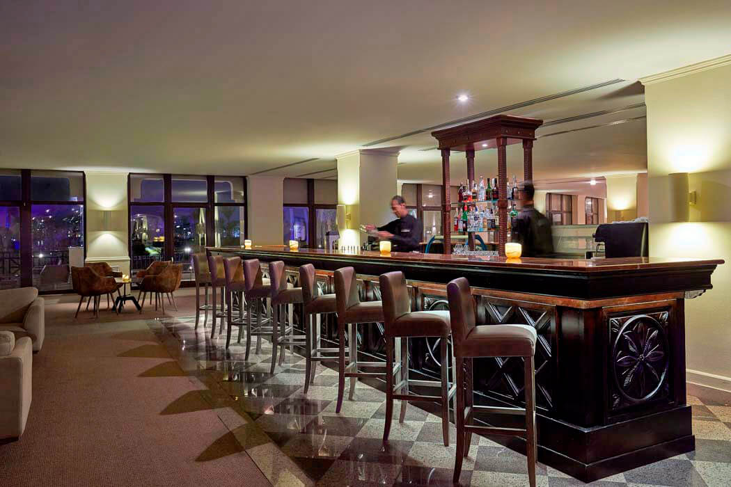 Hotel Steigenberger Al Dau Beach - lobby bar